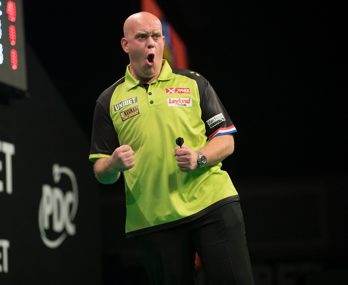 OfficialPDC's tweet photo. CHAMPION!

Michael van Gerwen is your European Darts Trophy champion! That's eight European Tour titles for the year for the Dutchman!

Michael van Gerwen 8-3 James Wade https://t.co/mk5jPS5UNG