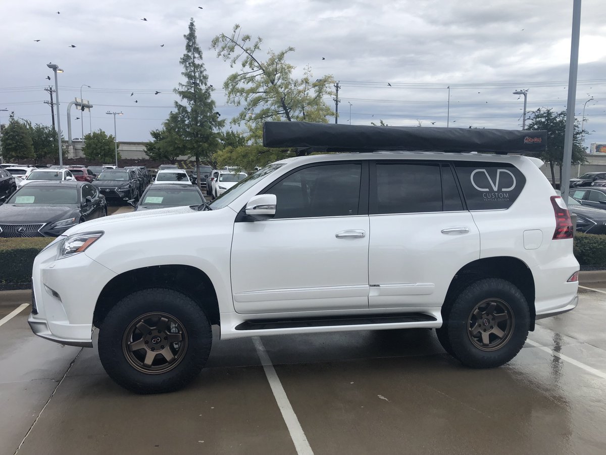 For those that didn't brave the rain, here are more pics of the #Lexus #GX CVD vehicle at the Luxury and Supercar Showcase.
 @blackrhinowheels @bilsteinus @alucab_usa @frontrunneroutfitters