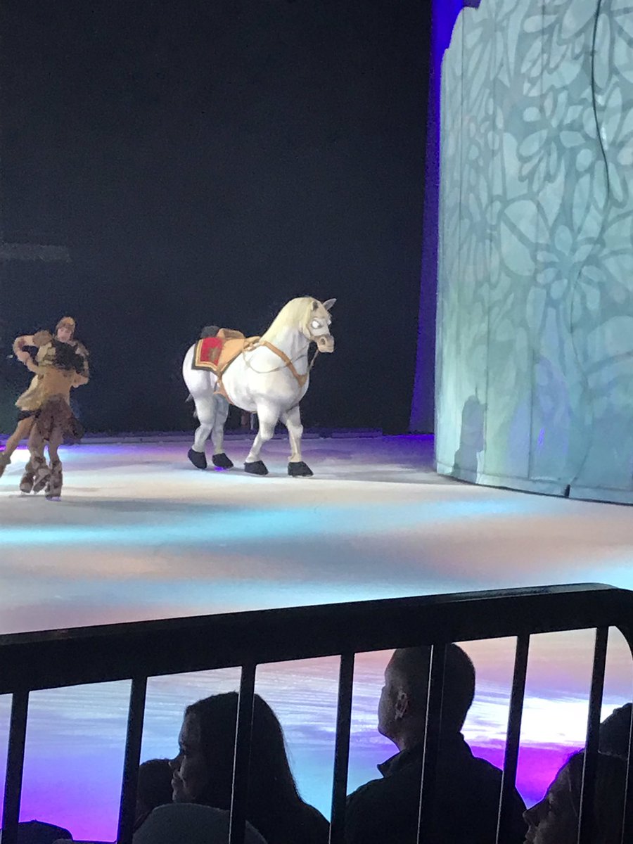 blakekatterman's tweet photo. Jobs I would never tell people I had, horses ass back-up Disney on Ice, ice skater https://t.co/U9QKHST6wM