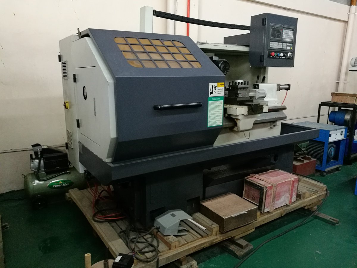 danielmdsg's tweet photo. CNC Lathe Machine For Sale
Contact us at 363236, 09175216738

#lathemachine #lathemachinephilippines
#industrialmachine
#machinist #machinistphilippines #drillingmachine 
#drillingmachineph #millingmachineph
#lathemachineforsale #lathemachinesale #lathemachinedirectsupplier https://t.co/9gyPA8e4lx