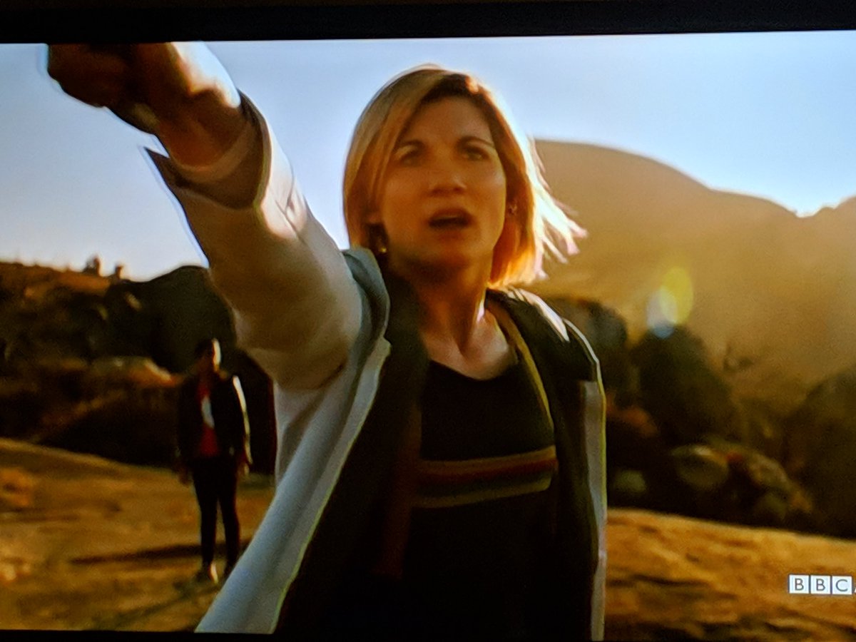 lifesabechely's tweet photo. "Come to daddy. I mean mummy." Welcome back, T.A.R.D.I.S. #DoctorWho https://t.co/BDtaUMOjTY