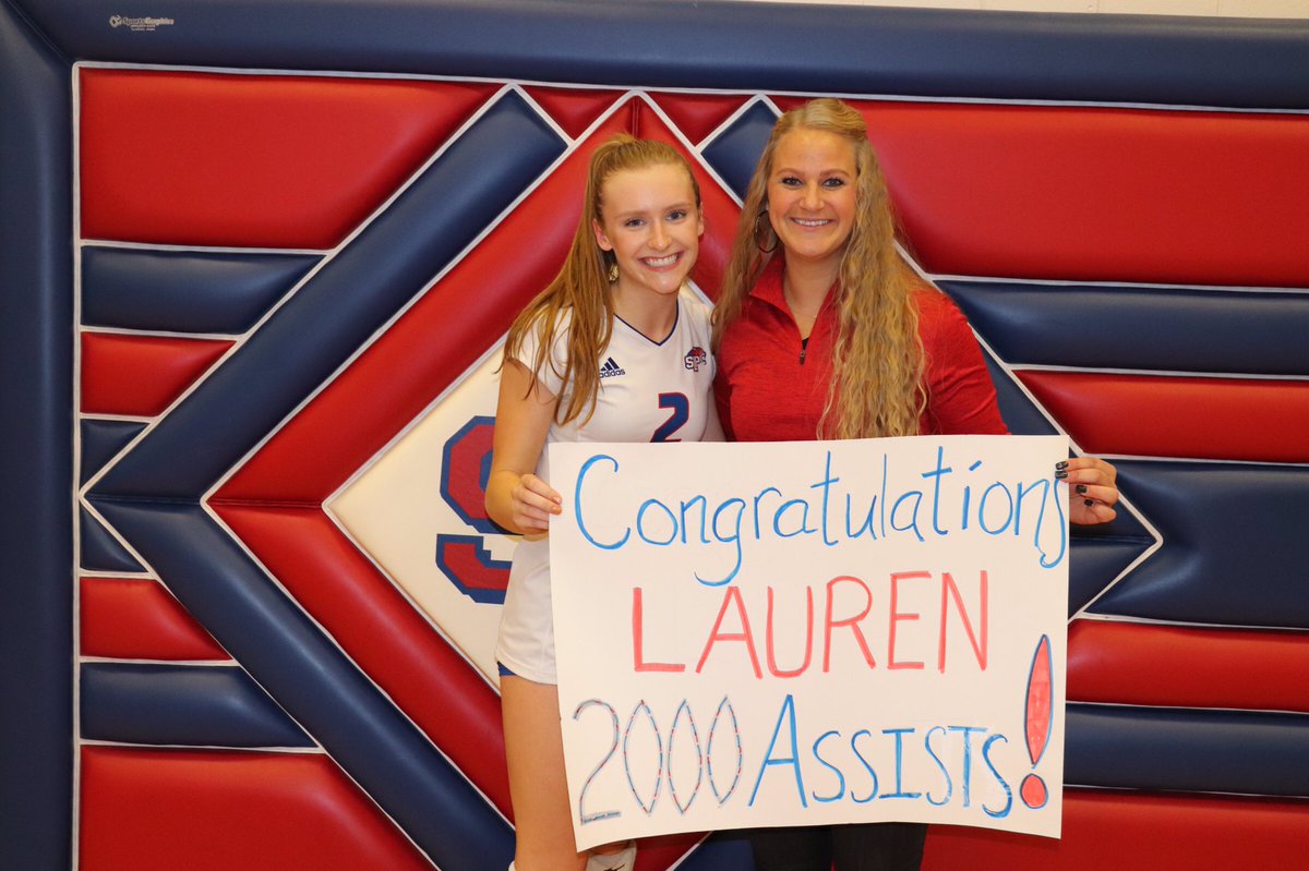 SLPVolleyball's tweet image. Congrats to Lauren Woodford who earned her 2,000th assist against Irondale!! #recordbreaker #SLPvb