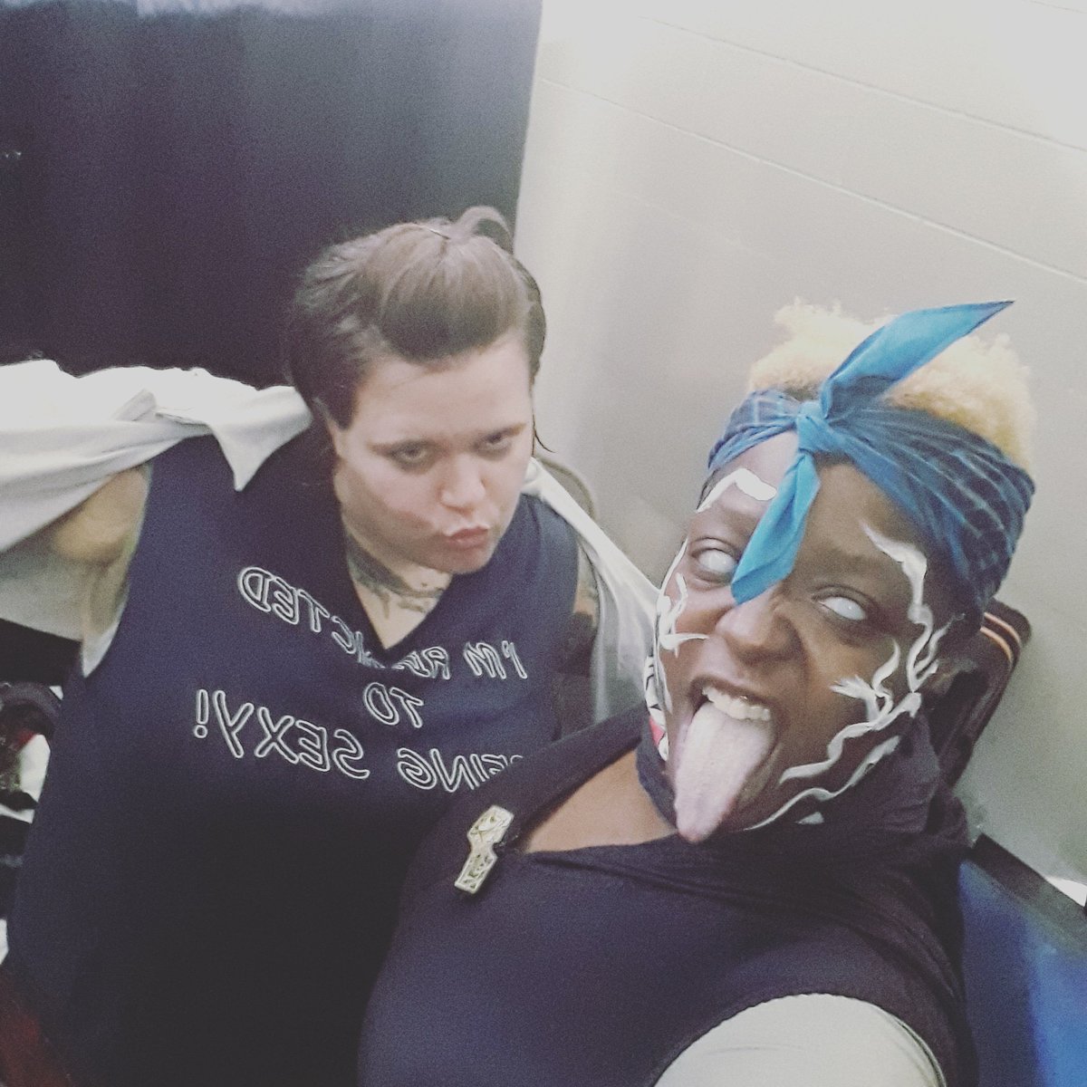 RuthlessLaLa's tweet photo. Win or lose, I ride or die for my sis @babyd2017 . It's always a pleasure tagging with you boo boo.. #AntiDivas #thickwithit #thickems https://t.co/eZP78omzj2