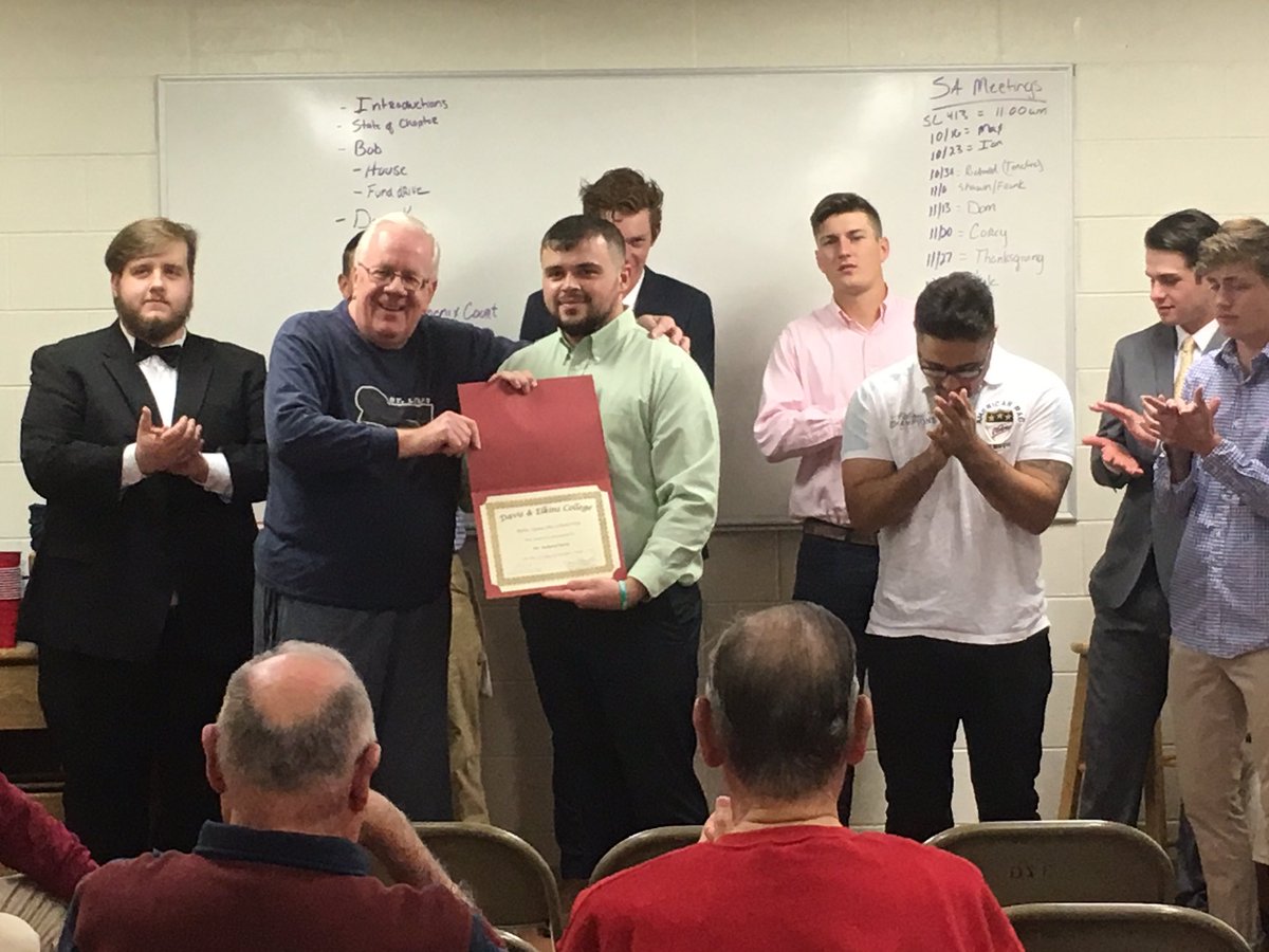 alphasigs_DE's tweet photo. It was a great homecoming weekend for us! Thank you to our alumni that joined us and shared stories. Also, a huge congratulations to our President, Richard Davy, for receiving a scholarship given by the alumni! #tobettertheman #alphasigs https://t.co/BKcZ5kWJS2