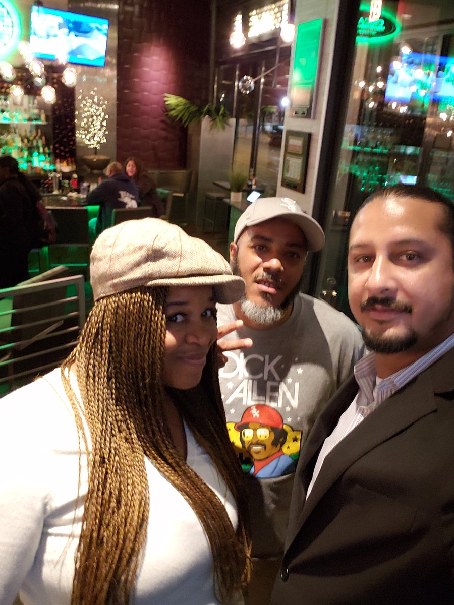 WHADAMMEVENTS's tweet photo. #Artist Join #TeamEnt in #CLEVELAND for #WhadammWednesday 11.21.18 & Small Town Big Dreams Tour live at #MicandaMeal Sat. 12.01.18 Text Count me in to 6787045900 or call 7735468377 & talk to @Inta_Tain hosted by @PSYCODRAMAPSYDE @FlamesBinladin #Chicago #CHICAGOCHICKENANDWAFFLES https://t.co/phDbjE9vra