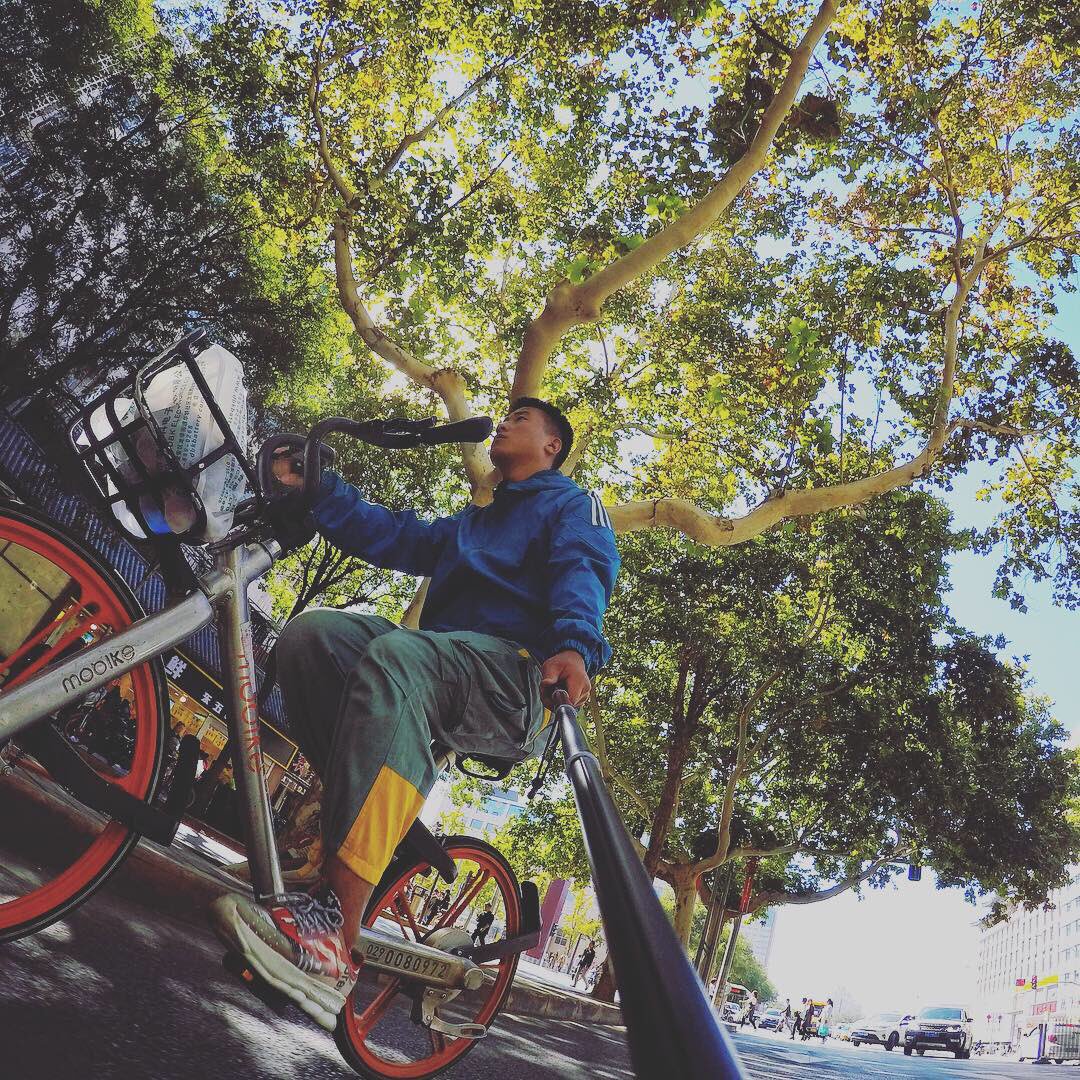 Smartcloud6's tweet image. Photo of the day @張濤
#sunny day #bike riding
#gopro #goprohero5 #selfie