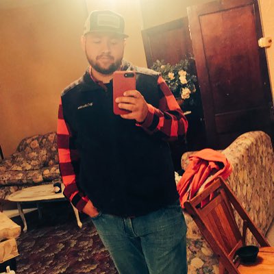 Dakota_Mcclain's tweet photo. #NewProfilePic https://t.co/aWFmN2jVHb
