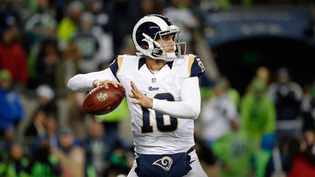 danymarica's tweet photo. Happy birthday, @JaredGoff16!!!!! #LARams #Rams #JaredGoff #GoffTime #goffense #MobSquad #qb #nflqb #myfavoriteplayer #favoriteplayer #bestqb #NFL 🇺🇸🏈🐏🤘🏻🎉 https://t.co/vaIuiWNEjQ