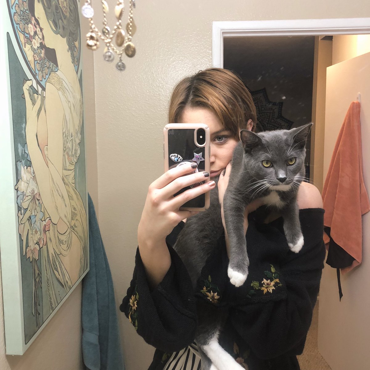 ky_mi_em's tweet photo. Mochi :-) https://t.co/TzWCzR9soz