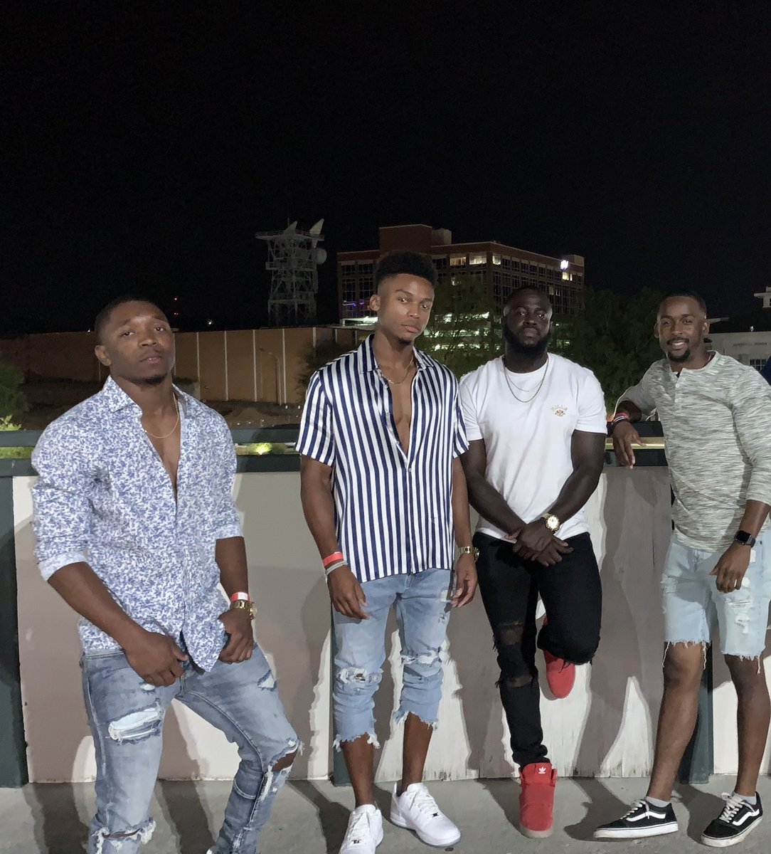 Demar_3's tweet photo. Drip to hard 💧
#AAMUHC2K18 https://t.co/k10c8Ed9HA