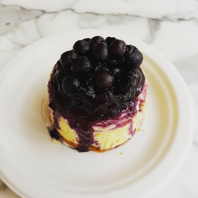 NJSkinDeep's tweet photo. This is a healthy breakfast...right?? https://t.co/9EDUo3LA7t https://t.co/RnE8ifDjKh