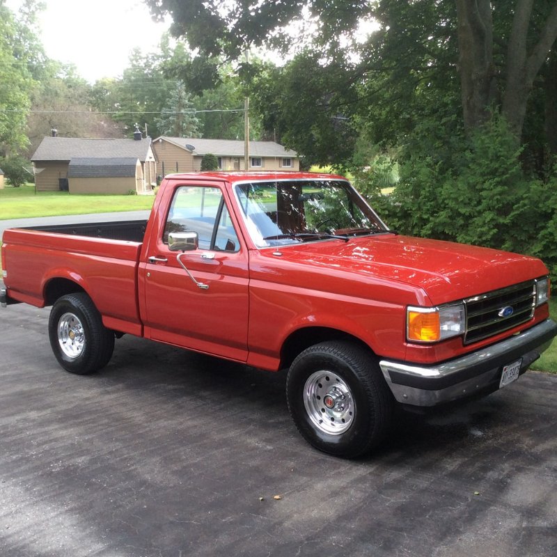 LMCTruck's tweet image. Glenn C.&apos;s 1990 #Ford F-150 received a #frameoff restoration.