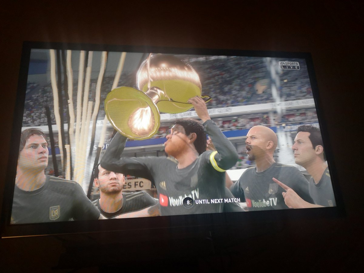MVKSBHVFC's tweet photo. #DIV7 TITLE! https://t.co/wScWkuMtkF