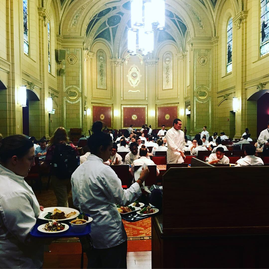 FlavinTom's tweet photo. Honoured to have the grand tour of The Culinary Institute of America College & University with @Failte_Ireland #foodchamps #foodchampsontour #chefstraining #chefshortage https://t.co/PDUgtFAZ6S