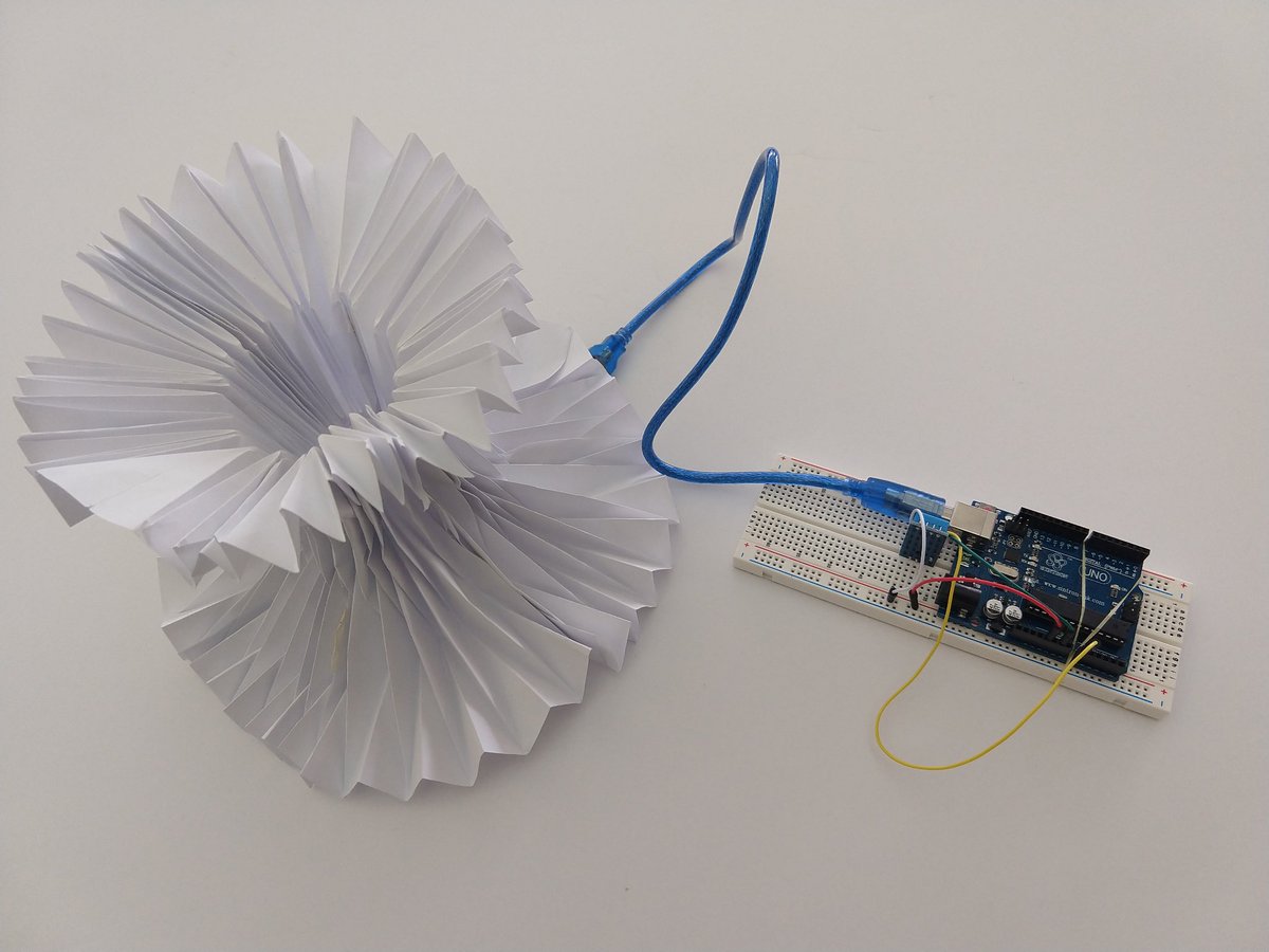 Sarah_Ing's tweet image. 6pm at @mitmedialab. We actually did it! It was my first time pitching and using a visual programming language. Worth every minute of sleep deprivation. #hackingarts2018