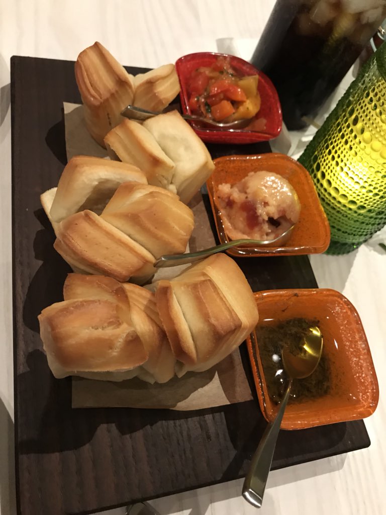 TheRaz2007's tweet photo. Post 1: Went to the newly remodeled #CaribbeanBeachResort yesterday & visited #SebastiansBistro Instant new fav for me! Loved my mojo pulled pork & my friend had goat curry. We also tried the salad (just okay) & the rolls. The rolls are AMAZING! Only need #guavabutter ❤️❤️❤️ https://t.co/2hFAGk4KCG