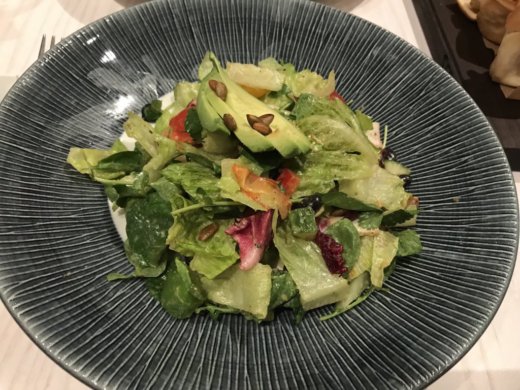 TheRaz2007's tweet photo. Post 1: Went to the newly remodeled #CaribbeanBeachResort yesterday & visited #SebastiansBistro Instant new fav for me! Loved my mojo pulled pork & my friend had goat curry. We also tried the salad (just okay) & the rolls. The rolls are AMAZING! Only need #guavabutter ❤️❤️❤️ https://t.co/2hFAGk4KCG