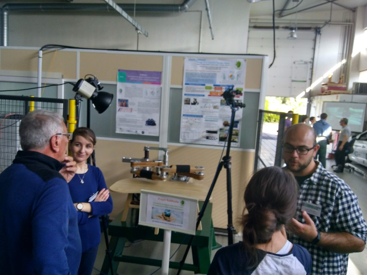 lila_kaci's tweet image. Presenting #RobEcolo project during the French day of science #FetedelaScience #PortesOuvertes
@CentraleNantes @LaboLS2N @ARMEN_robotics