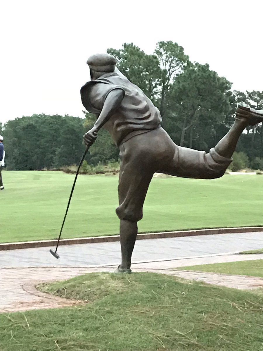 mahrensgolf's tweet photo. Hanging out on the rocking chairs behind #2 @PinehurstResort . This place never gets old! Tackled #4 today. #nicetrack @kawartha_golf https://t.co/EalNLWAI9l