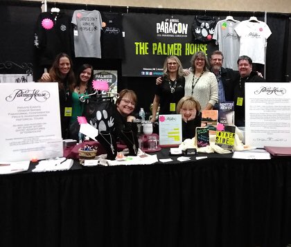 PalmerHouseMN's tweet photo. Thanks to everyone who stopped by to see us at #Paracon2018! 👻 And now...onto planning for #Halloween! 🎃 #Paranormal #HauntedHotel https://t.co/K1rsqVP3en