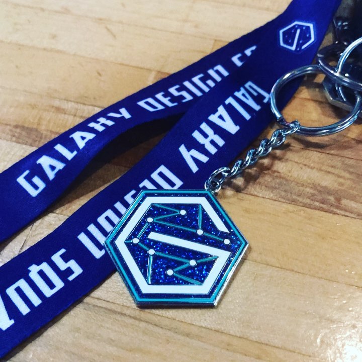 GalaxyDesignSqd's tweet photo. #SundayFunday! Wishing everyone a great weekend, enjoy yourselves and all the games today! Get your custom made Keychains &amp; Lanyards from #GalaxyDesignSquad made today! Support your squad, we are! #customkeychains #customlanyard #funday #football #nfl #keychain #lanyard #gameday https://t.co/F9Roouq3M7