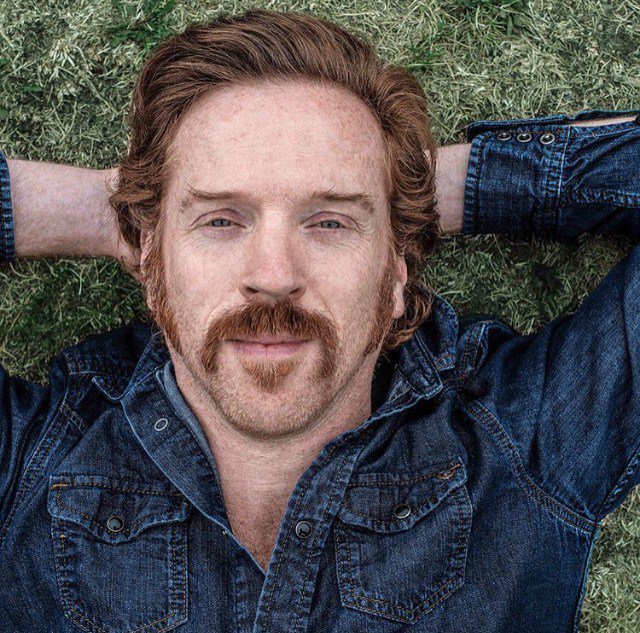FanFunDamian's tweet photo. MUST READ! You will love how this portrait happened: https://t.co/SZayYvoKpo #DamianLewis #HelenMcCrory #DebbieClarkPhotography #DebbieClark https://t.co/XYwsBP6jrr
