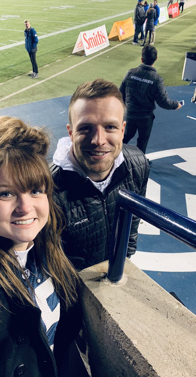 KatrinaMarsden2's tweet photo. Taysom Hill came back to visit, Cosmo’s head stayed intact, and a great win for the cougars... worth every minute of the cold 😊 https://t.co/apsH2Tg5D3