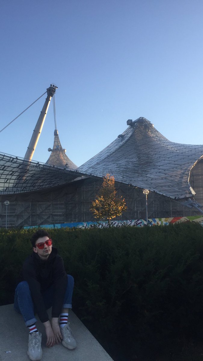 DmitriyBohan's tweet photo. А это я в Мюнхене https://t.co/VCAycYoV9C