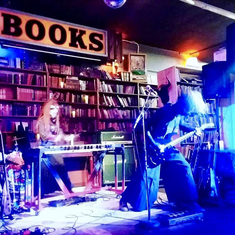 manifestiv's tweet photo. Thanks to Jayke Haven of Faces Under the Mirror for this killer π· from our 1st of 2 shows in Denver this weekend last night @MutinyInfoCafe π Thanks to all who came! Tonight we conclude our 45 date #OctouR2018 @7thCircleMusic w/ @RFPBandOfficial @WitchHandsDxR #Noogy & #FUtM π€π» https://t.co/ltOVNUUOpa