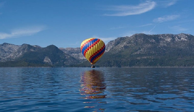 Visit_LakeTahoe's tweet photo. By Land, By Sea, By Sky… Family Adventures Covering The Full Gambit In Tahoe South - https://t.co/q8I9u8JB07 https://t.co/4R8NyJGQ32