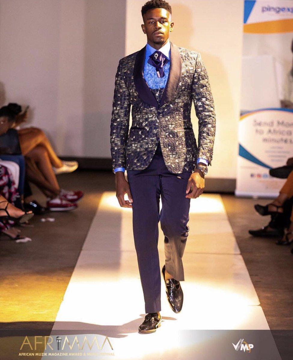 utdallasasu's tweet photo. Check out UTD’s own finest models Alex and Olamide representing at the #afrimmafashionshow They did NOT come to play👏🏾 #UTDASU in the house 🔥 #theywasntready https://t.co/ewzOr8etDg