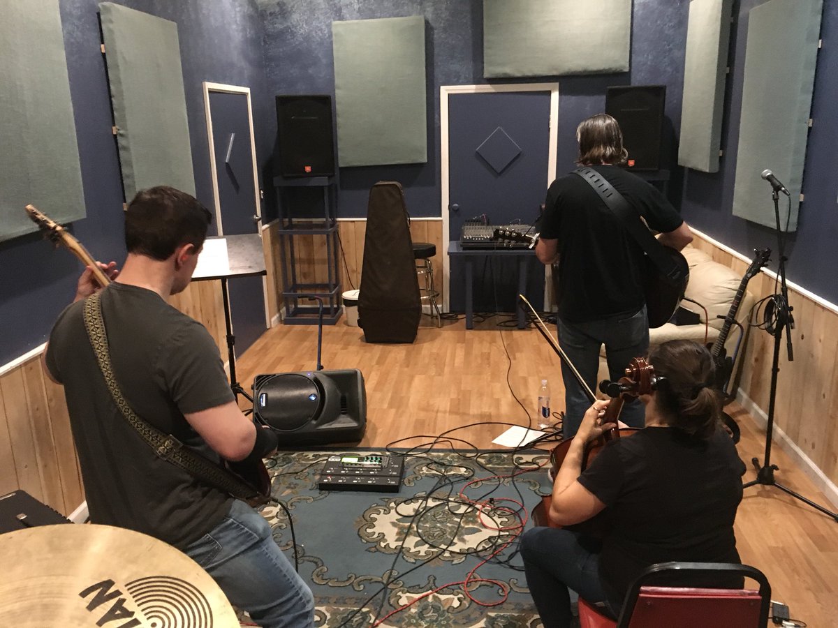 tLE_Drummer's tweet photo. Gearing up for our CD release party next Sat... 10/20 #OffBeatBar #HighlandPark #FreeShow https://t.co/pgNuubXuiL