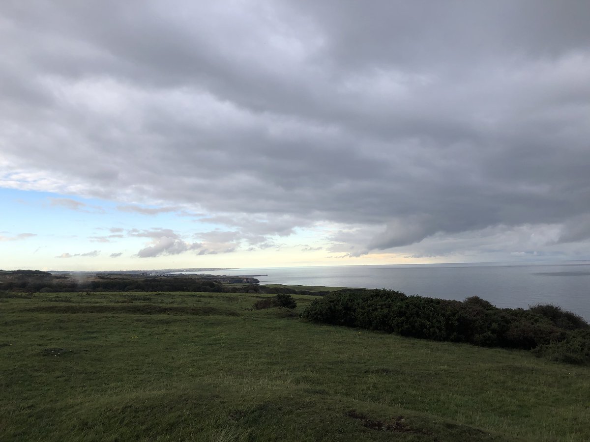 JohnQuincey1's tweet photo. Last of Callum #Seaham #Beaconpoint @CloudAppSoc @StormHour @DurhamCoast https://t.co/vpXwU9WqMy