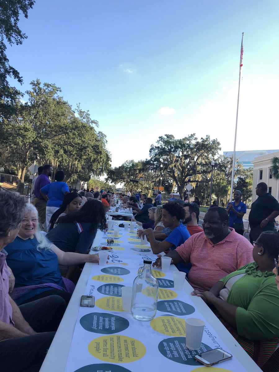 Fountain4Judge's tweet photo. Loved breaking bread with complete strangers, who, after sharing a meal together, we now call friends. We shared our life experiences and exchanged ideas about making TLH a better place. #longesttable #Lisa4Judge #Vote4Lisa @COTNews @LeonCounty @VillageSquareFL @TalChamber https://t.co/kVDanjFsu3
