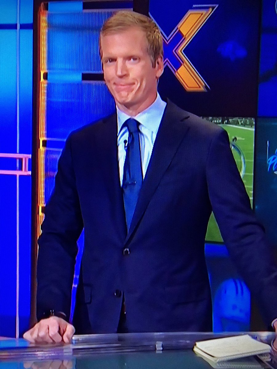 LefkoeShow's tweet photo. ๐จSIMMS IS ON TV!๐จ
Chris is holding it down on @SNFonNBC tonight!
Grab a blank photo and send us your #SimmsMemes. Weโll retweet the best submissions ๐ https://t.co/8JvPkchUyg