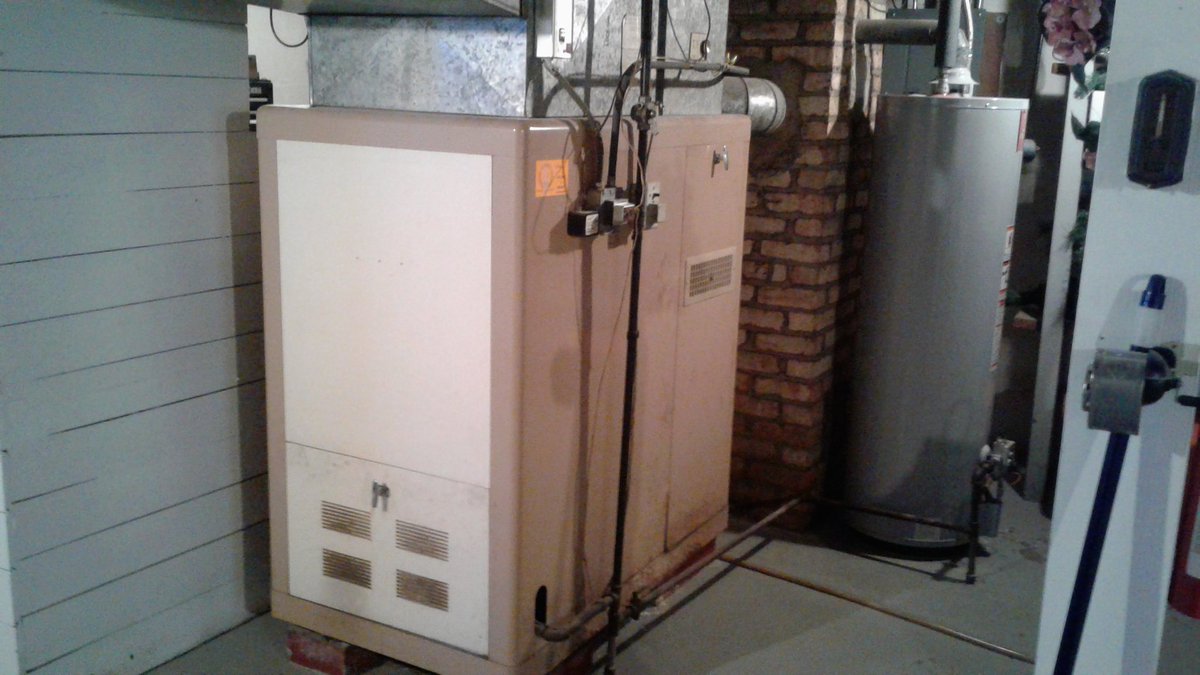 hoffenbrau51's tweet photo. Furnace cleaned oiled and ready for another winter of service. They sure don't make them like they used too. #Montgomerywards #1960something #80%inefficient π€π£π Don't tell @NIPSCO https://t.co/TYoAI31sEJ