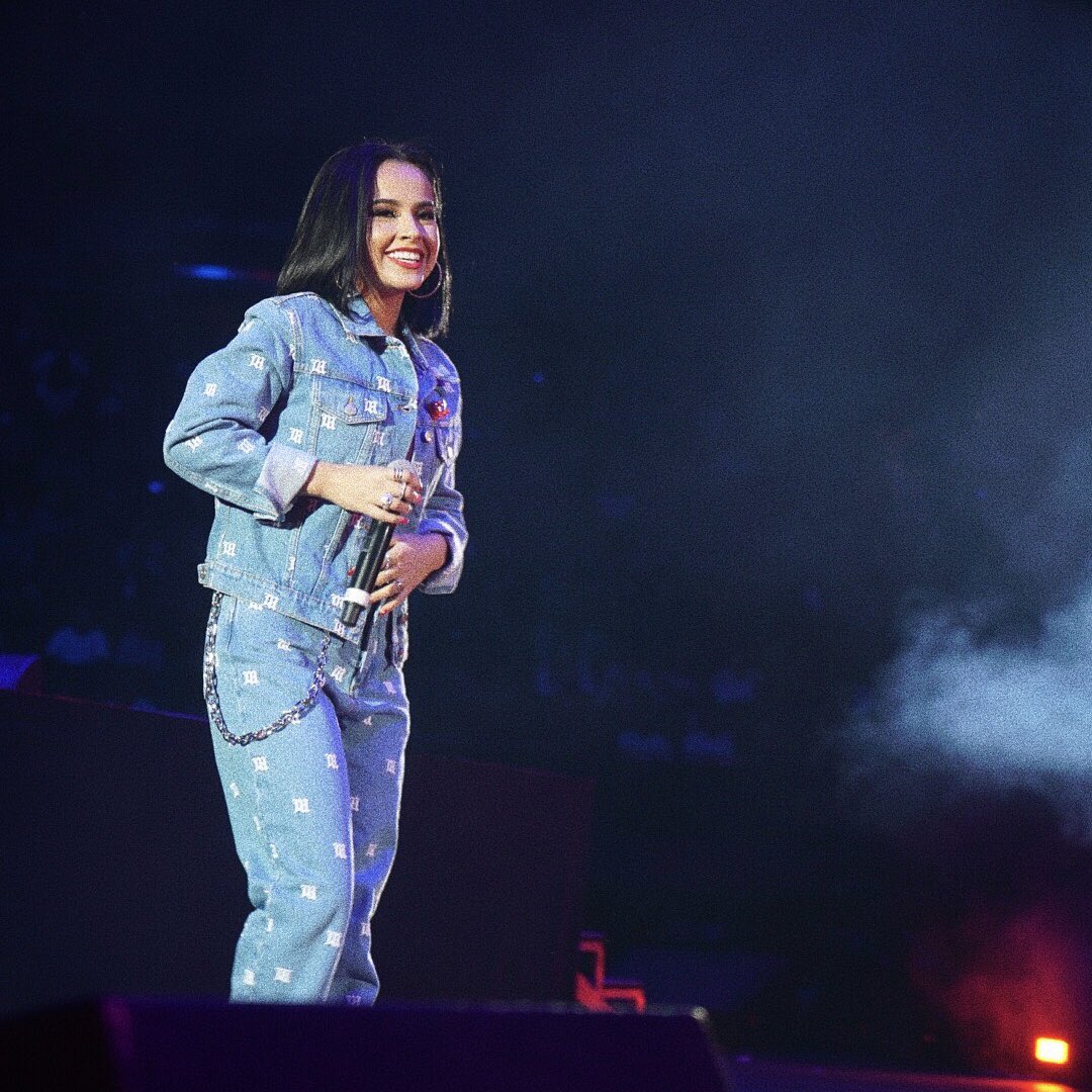 iambeckyg's tweet photo. 𝖍𝖔𝖒𝖊𝖙𝖔𝖜𝖓 𝖒𝖔𝖔𝖉 @BuenoMalaFeo https://t.co/gpqkz47LLc