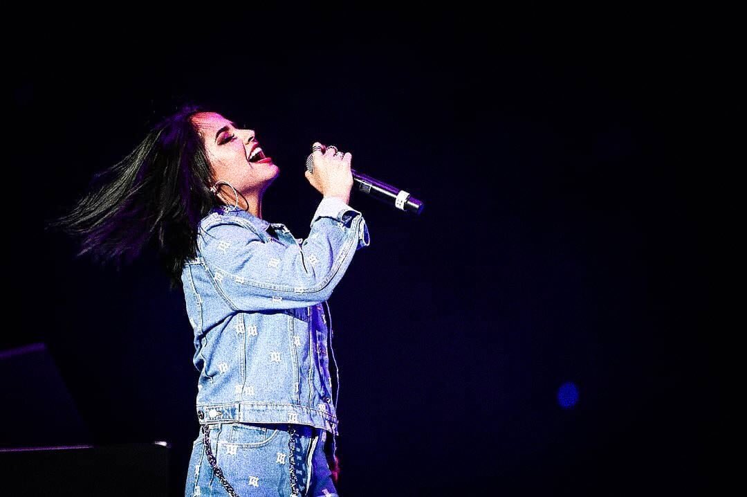 iambeckyg's tweet photo. 𝖍𝖔𝖒𝖊𝖙𝖔𝖜𝖓 𝖒𝖔𝖔𝖉 @BuenoMalaFeo https://t.co/gpqkz47LLc