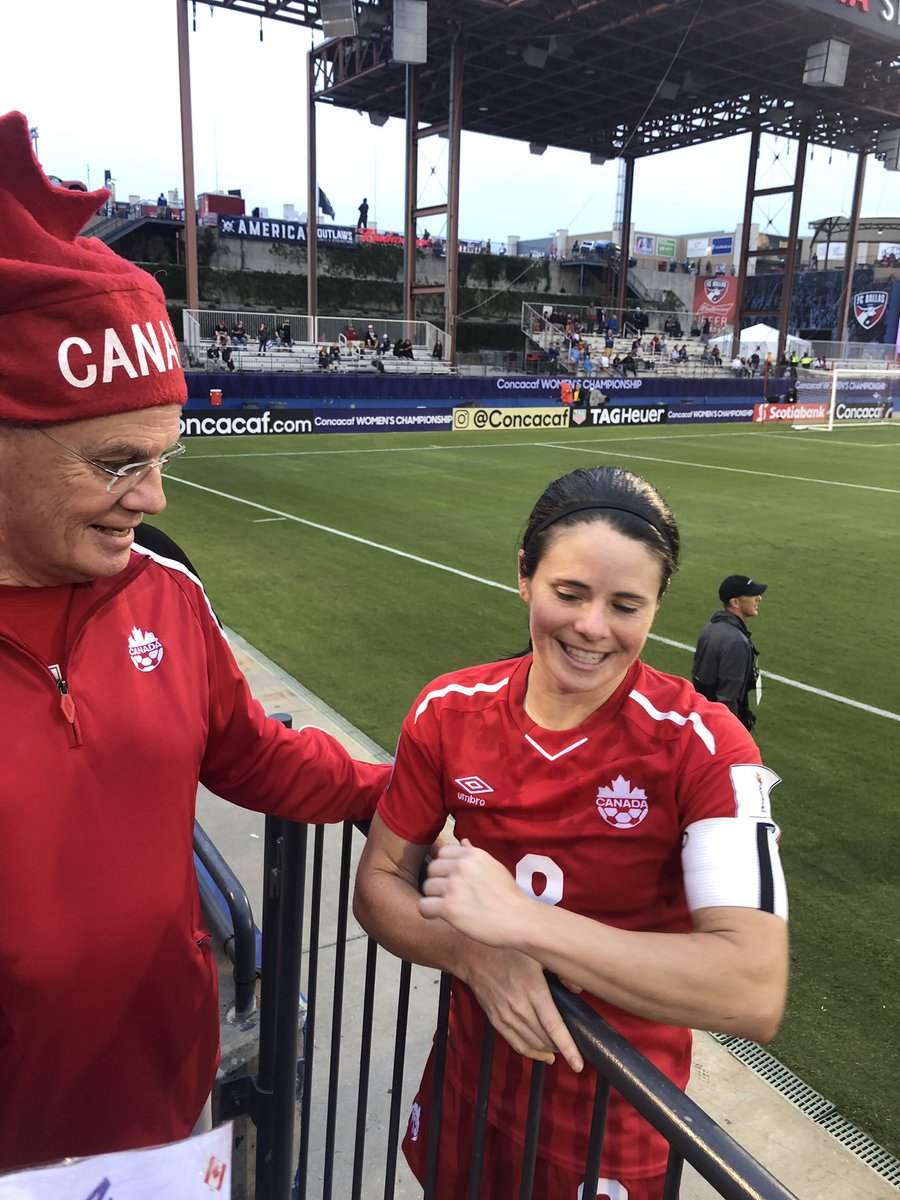 Duggee's tweet photo. Supporting our Country 🇨🇦 #CANWNT #Canadiansintexas World Cup Bound #soccerfamily https://t.co/kE0gFbKgyX