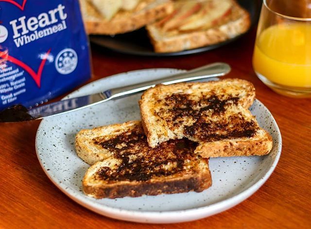 AlpineBreads's tweet image. An Aussie classic to kick off the week 😋

#TastesLikeAustralia #Vegemite #WholeMeal #Toast #Brekkie #Breakfast #AlpineBreads