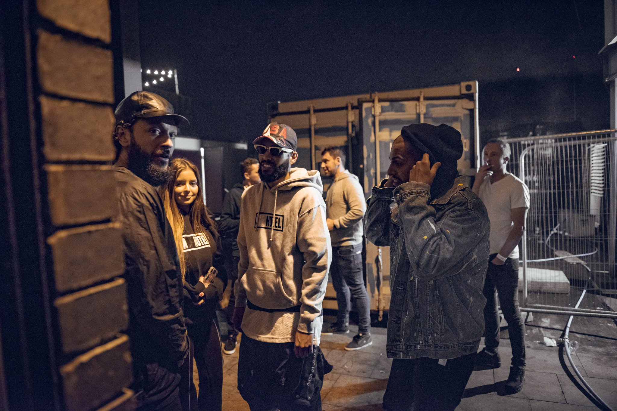 independently popular. on Twitter "🇬🇧 🛩 🇪🇸 all in one night, the