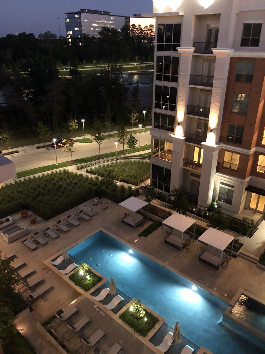 drcharbison's tweet photo. Beautiful night @SpringwoodsVill as this place is starting to come alive! #TheMark #SpringWoodsVillage #Texas #WalkToWork https://t.co/zm7CxZWp29