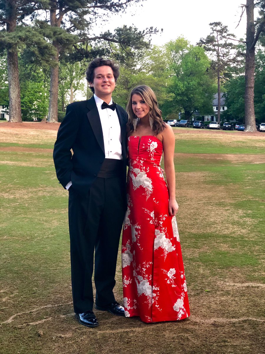 JacobPLudwig1's tweet photo. Happy birthday to the best! @ellisbrownnnn hope SMU is treating you right I’m coming to visit soon! https://t.co/X3vvHgom6e
