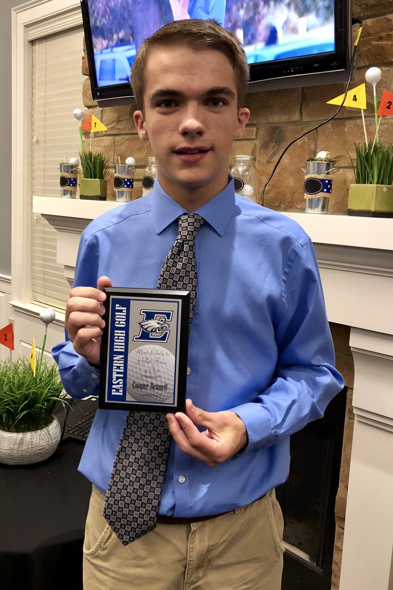EaglesGolf's tweet photo. Most Likely to 3 Putt https://t.co/s9msw1Qm3m