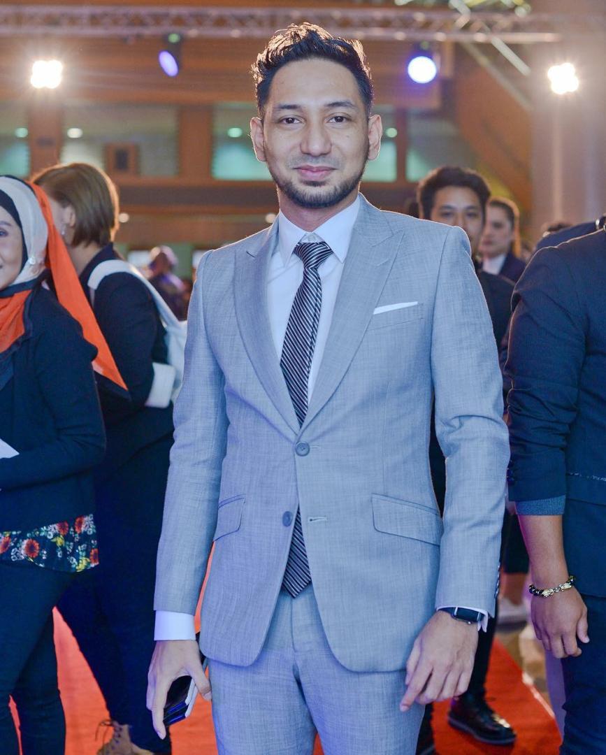 ZTF_Official's tweet photo. Assalamualaikum n selamat pagi semua..
keep smiling and have a nice day ya 💕😉 https://t.co/9tY37KYTgN