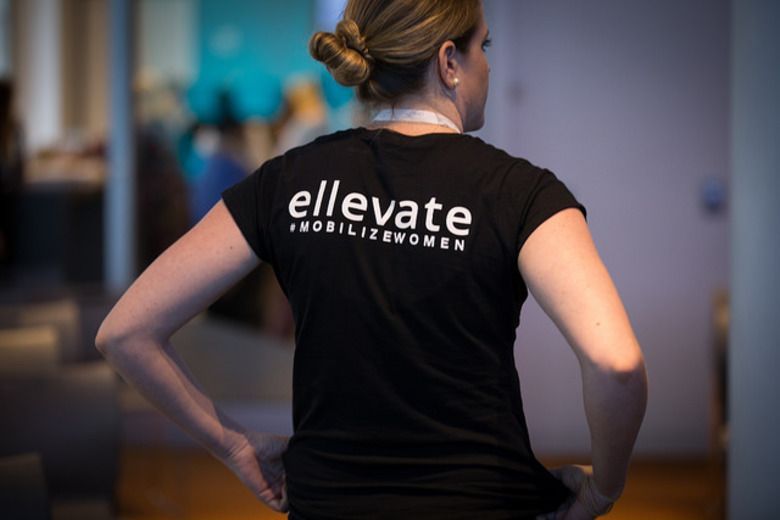 EllevateNtwk's tweet photo. The @EllevateNtwk Newsletter: subscribe for weekly #womeninbusiness updates. https://t.co/YK5sdRbQru https://t.co/2LmlLmMDB9