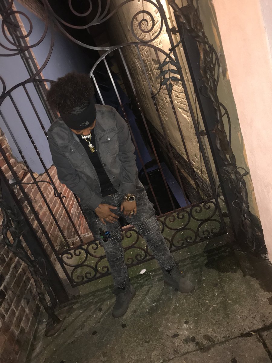 RealSh_tOnly's tweet photo. If you Eva cross that line then U can’t double back❌🤷🏽‍♂️ https://t.co/N5nfSNgkdx