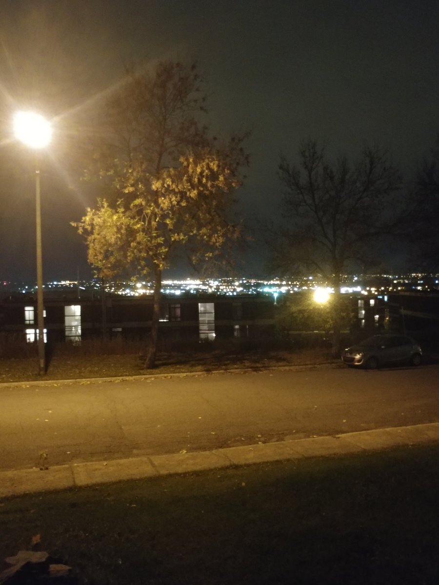 __Kyubey__'s tweet photo. Homie is burning.
But look a this view. https://t.co/8JlgRWaG0L