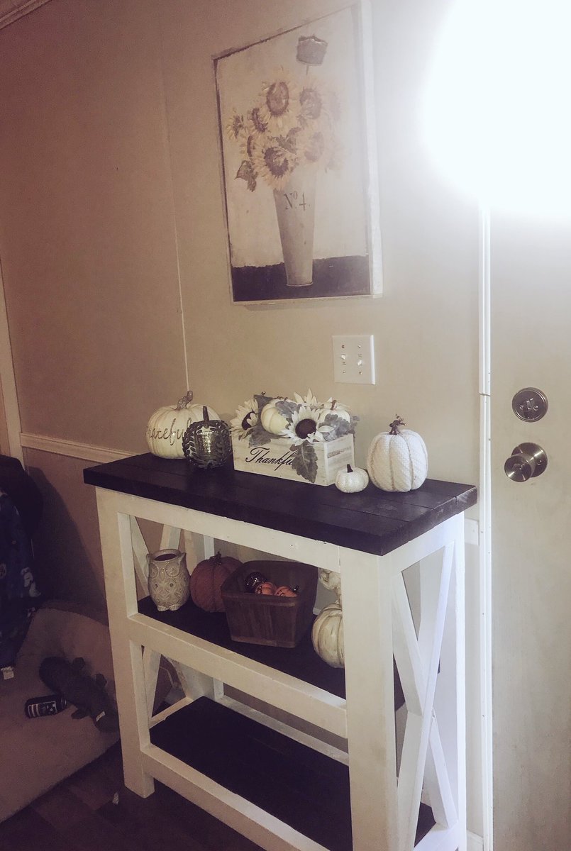 A_Kay4's tweet photo. Everyone needs to get a bob the builder boyfriend #entrytable #myengineerandcarpenter https://t.co/Dq7LpJwG1L