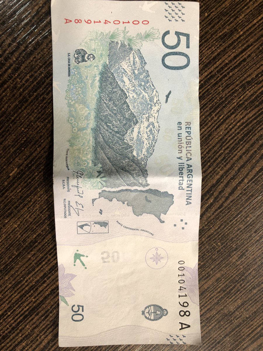 sofiiserrano03's tweet photo. Recien me entero de la existencia de este billete, que bello https://t.co/nSrC7IrA0M